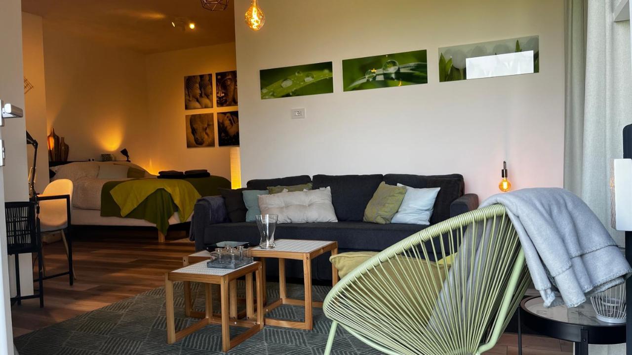 Cascina Giantino Suite Cantina - G A Y - M E N - O N L Y (Adults Only) Montegrosso dʼAsti Exterior foto